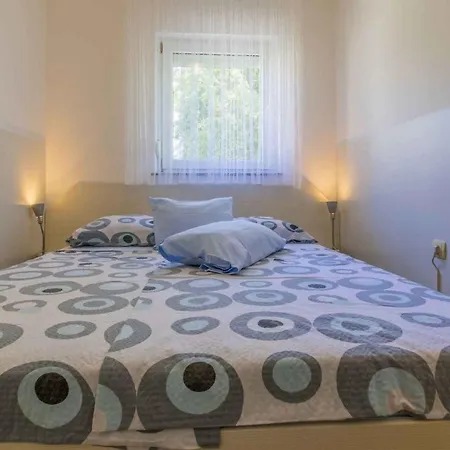 Apartment One-bedroom In Crikvenica Xi