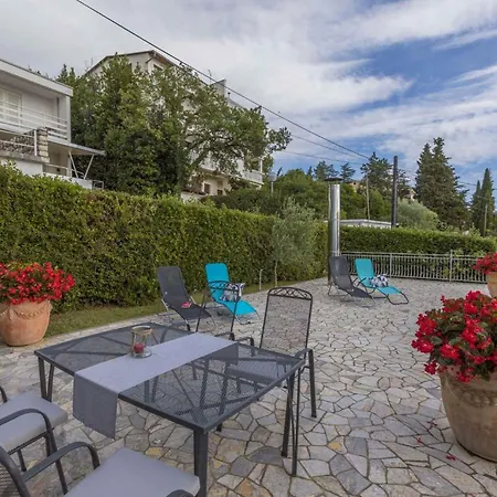 Apartment One-bedroom In Crikvenica Xi